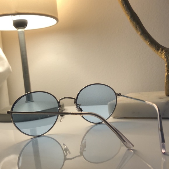 Blue & green sunglasses bundle - Picture 5 of 5